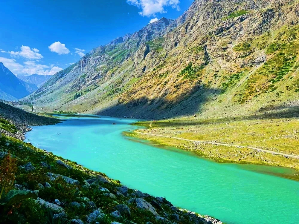 saifullah lake min min